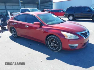 2015 Nissan Altima SV with VIN 1N4AL3AP0FC443304, listed as a IAAI auction lot 41630088 with 160,426 mi miles and . Bid and sale history available at DreamBid. Image 1.