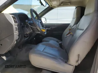 2010 Chevrolet Colorado Work Truck with VIN 1GBHSBDE5A8128756, listed as a Copart auction lot 82228004 with 106,613 mi miles and Salvage Title. Bid and sale history available at carsss.com. Image 7.