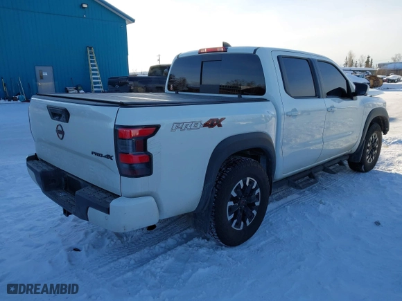 2024 Nissan Frontier PRO-4X with VIN 1N6ED1EK3RN620414, listed as a IAAI auction lot 41613820 with 10,714 mi miles. Bid and sale history available at carsss.com. Image 4.