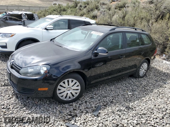 2013 Volkswagen Jetta SportWagen S with VIN 3VWPP7AJ4DM673707, listed as a Copart auction lot 52009155 with 0 mi miles and Salvage Title. Bid and sale history available at carsss.com. Image 1.