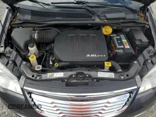 2016 Chrysler Town & Country Touring with VIN 2C4RC1BG2GR247759, listed as a Copart auction lot 68791534 with 121,758 mi miles and Salvage Title. Bid and sale history available at DreamBid. Image 14.
