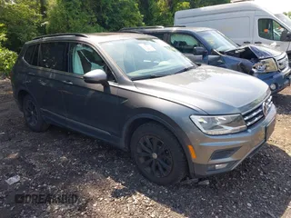 2018 Volkswagen Tiguan SEL with VIN 3VV2B7AXXJM020392, listed as a IAAI auction lot 42646948 with 58,685 mi miles and . Bid and sale history available at DreamBid. Image 1.