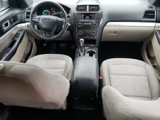 2018 Ford Explorer with VIN 1FM5K8BH1JGC95714, listed as a Copart auction lot 73201214 with 304,532 mi miles and Salvage title. Bid and sale history available at DreamBid. Image 8.