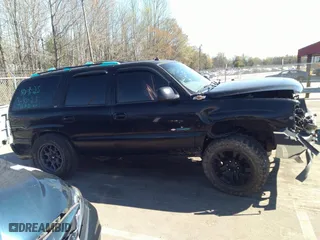 2003 Chevrolet Tahoe LT with VIN 1GNEK13Z53R205868, listed as a IAAI auction lot 41897860 with 191,076 mi miles. Bid and sale history available at carsss.com. Image 14.