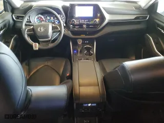 2023 Toyota Highlander Hybrid XLE with VIN 5TDKBRCH4PS116107, listed as a Copart auction lot 47983275 with 96,311 mi miles and Salvage Title. Bid and sale history available at carsss.com. Image 8.