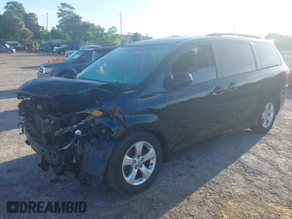 2017 Toyota Sienna LE Auto Access Seat with VIN 5TDKZ3DC5HS811239, listed as a IAAI auction lot 42723268 with 170,309 mi miles and . Bid and sale history available at DreamBid. Image 19.