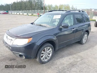 2012 Subaru Forester 2.5X Premium with VIN JF2SHADC9CH456906, listed as a IAAI auction lot 42011817 with 204,381 mi miles. Bid and sale history available at carsss.com. Image 2.
