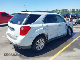 2011 Chevrolet Equinox 2LT z VIN 2CNFLPE50B6394569, wystawiony jako IAAI lot #42008653 z przebiegiem 238 617 mil mil oraz . Historia ofert i sprzedaży dostępna na DreamBid. Obrazek 4.