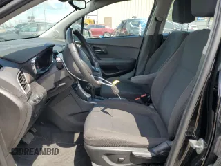 2018 Chevrolet Trax LS with VIN 3GNCJKSB3JL352456, listed as a Copart auction lot 53947745 with 113,001 mi miles and Salvage Title. Bid and sale history available at carsss.com. Image 7.