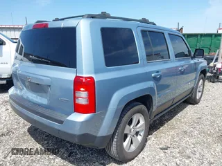 2014 Jeep Patriot Latitude with VIN 1C4NJPFB8ED547358, listed as a IAAI auction lot 41989330 with 107,598 mi miles and . Bid and sale history available at carsss.com. Image 4.