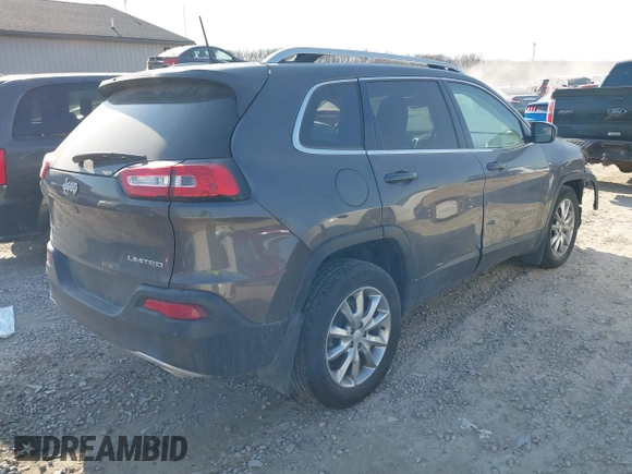 2018 Jeep Cherokee Limited with VIN 1C4PJMDX1JD541031, listed as a IAAI auction lot 41770716 with 67,891 mi miles. Bid and sale history available at carsss.com. Image 4.