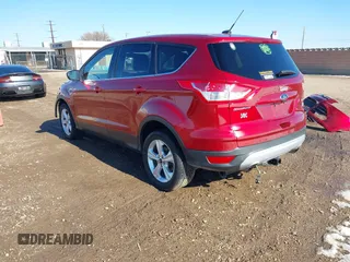 2014 Ford Escape SE z VIN 1FMCU0GX0EUA62000, wystawiony jako IAAI lot #41302259 z przebiegiem 87 659 mil mil oraz . Historia ofert i sprzedaży dostępna na DreamBid. Obrazek 3.