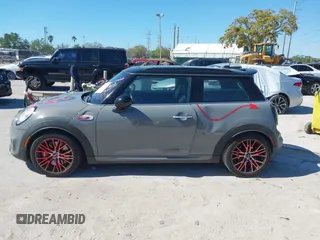 2016 MINI Hardtop John Cooper Works with VIN WMWXM9C58GT996815, listed as a IAAI auction lot 41756661 with 146,450 mi miles and . Bid and sale history available at DreamBid. Image 14.