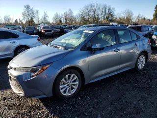 2023 Toyota Corolla LE z VIN JTDB4MEE4PJ004386, wystawiony jako Copart lot #41631315 z przebiegiem 10 470 mil mil oraz Szkoda całkowita • Salvage title. Historia ofert i sprzedaży dostępna na DreamBid. Obrazek 1.