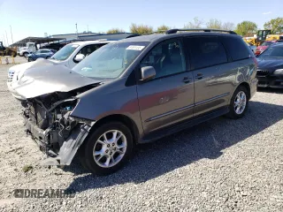 2004 Toyota Sienna XLE with VIN 5TDZA22C74S184685, listed as a Copart auction lot 51001135 with 231,158 mi miles and Salvage Title. Bid and sale history available at carsss.com. Image 1.