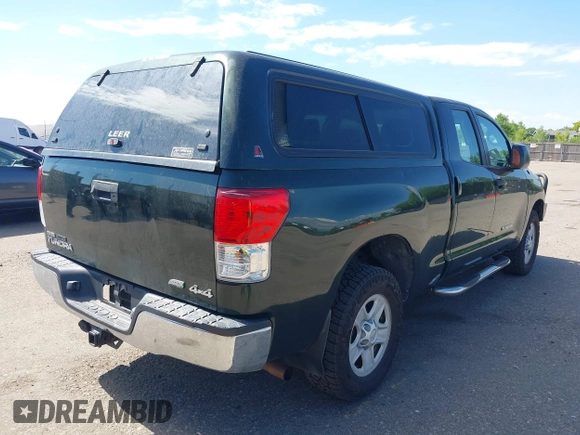 2010 Toyota Tundra z VIN 5TFUW5F11AX103188, wystawiony jako IAAI lot #39811998 z przebiegiem 198 948 mil mil oraz . Historia ofert i sprzedaży dostępna na DreamBid. Obrazek 4.