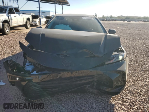 2025 Toyota Camry LE with VIN 4T1DAACK0SU076293, listed as a Copart auction lot 87006194 with 1,607 mi miles and Salvage Title. Bid and sale history available at carsss.com. Image 5.