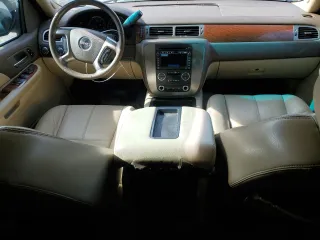 2007 GMC Yukon SLT with VIN 1GKFK13077R340861, listed as a Copart auction lot 48364755 with 253,101 mi miles and Clean Title. Bid and sale history available at carsss.com. Image 8.