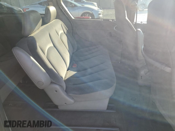 2003 Dodge Caravan SE with VIN 1D4GP243X3B196521, listed as a Copart auction lot 43791845 with Not Provided miles and Salvage Title. Bid and sale history available at carsss.com. Image 11.