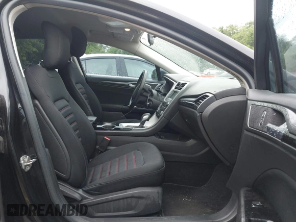 2013 Ford Fusion SE with VIN 3FA6P0HR6DR303434, listed as a IAAI auction lot 42366329 with 188,062 mi miles and . Bid and sale history available at DreamBid. Image 5.