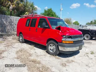 2017 Chevrolet Express Cargo Van with VIN 1GCWGAFG3H1350048, listed as a IAAI auction lot 41881164 with 115,430 mi miles. Bid and sale history available at carsss.com. Image 1.