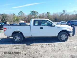 2014 Ford F-150 XL z VIN 1FTFX1EF0EKG09030, wystawiony jako IAAI lot #41453528 z przebiegiem 209 664 mil mil oraz . Historia ofert i sprzedaży dostępna na DreamBid. Obrazek 13.