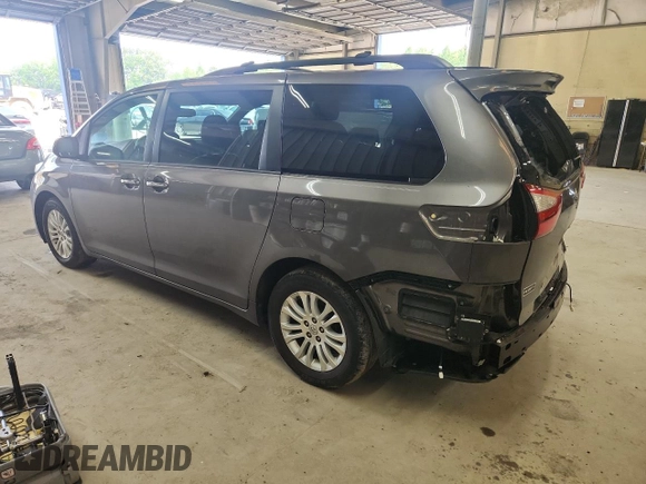 2017 Toyota Sienna XLE Auto Access Seat with VIN 5TDYZ3DC3HS851961, listed as a Copart auction lot 62155305 with 121,143 mi miles and Salvage title. Bid and sale history available at DreamBid. Image 2.