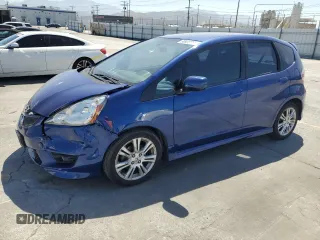 2010 Honda Fit Sport with VIN JHMGE8H41AC013733, listed as a Copart auction lot 60938785 with 152,467 mi miles and Salvage title. Bid and sale history available at DreamBid. Image 1.