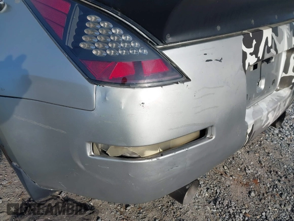 2004 Nissan 350Z Touring with VIN JN1AZ34D44T150578, listed as a IAAI auction lot 41907783 with 198,312 mi miles. Bid and sale history available at carsss.com. Image 13.