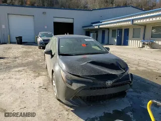2022 Toyota Corolla Hatchback SE with VIN JTND4MBE1N3160766, listed as a Copart auction lot 42249245 with 20,491 mi miles and Salvage Title. Bid and sale history available at carsss.com. Image 10.