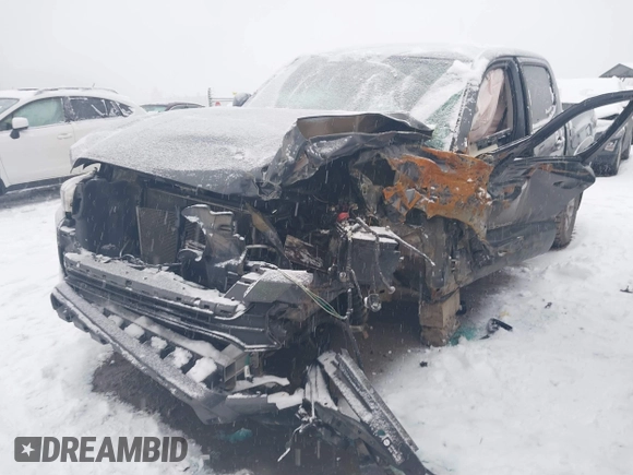 2019 Toyota Tacoma SR z VIN 3TMCZ5AN6KM283675, wystawiony jako IAAI lot #41245232 z przebiegiem 35 337 mil mil oraz . Historia ofert i sprzedaży dostępna na DreamBid. Obrazek 6.