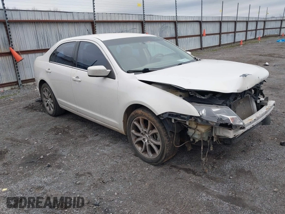 2011 Ford Fusion SE with VIN 3FAHP0HA2BR308274, listed as a IAAI auction lot 41519196 with 96,432 mi miles. Bid and sale history available at carsss.com. Image 1.