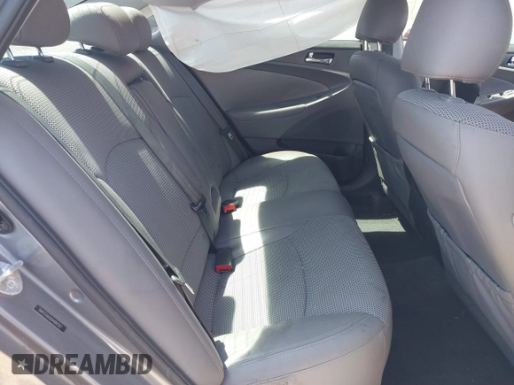 2013 Hyundai Sonata Limited with VIN 5NPEC4AC6DH684767, listed as a IAAI auction lot 41860059 with 76,233 mi miles and . Bid and sale history available at DreamBid. Image 8.