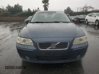 2009 Volvo S60 2.5T with VIN YV1RH592492732788, listed as a Copart auction lot 88587095 with 0 mi miles and Salvage Title. Bid and sale history available at carsss.com. Image 5.