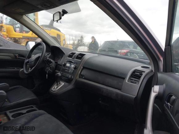 2007 Honda CR-V EX with VIN JHLRE48547C098607, listed as a IAAI auction lot 42047297 with 185,145 mi miles. Bid and sale history available at carsss.com. Image 5.