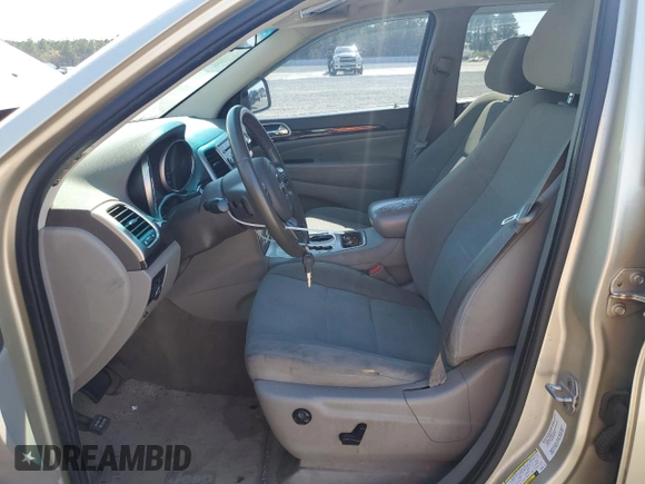 2011 Jeep Grand Cherokee Laredo with VIN 1J4RS4GG9BC585118, listed as a Copart auction lot 51111715 with 362,443 mi miles and Clean Title. Bid and sale history available at DreamBid. Image 7.