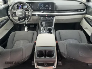 2024 Kia Carnival LX with VIN KNDNB4H32R6381026, listed as a Copart auction lot 74887184 with 9,870 mi miles and Non Repairable. Bid and sale history available at carsss.com. Image 8.