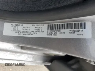 2015 Chrysler 200 Limited с VIN 1C3CCCAB8FN723908, выставлен на аукционе Copart как лот 59016355 с пробегом 118 882 миль миль и Списание • Salvage title. История ставок и продаж доступна на DreamBid. Изображение 12.