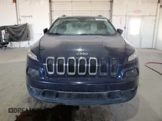 2016 Jeep Cherokee Latitude with VIN 1C4PJMCB1GW244439, listed as a Copart auction lot 55944694 with 112,641 mi miles and Non Repairable. Bid and sale history available at carsss.com. Image 5.