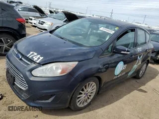 2013 Ford C-Max SE with VIN 1FADP5AU8DL550360, listed as a Copart auction lot 52444035 with 422,184 mi miles and Clean Title. Bid and sale history available at carsss.com. Image 1.