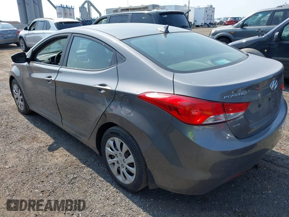 2013 Hyundai Elantra GLS с VIN 5NPDH4AE0DH157595, выставлен на аукционе IAAI как лот 42467146 с пробегом 131 807 миль миль и . История ставок и продаж доступна на DreamBid. Изображение 3.