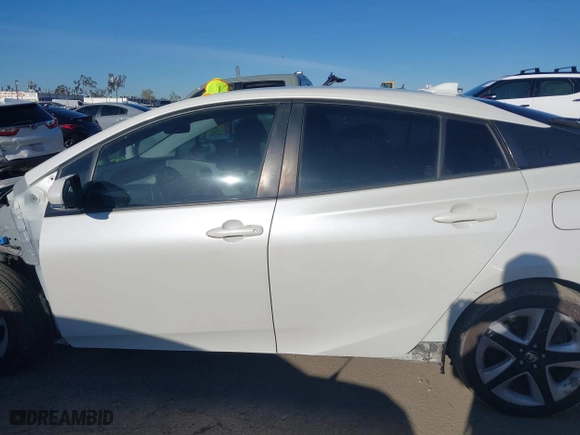 2016 Toyota Prius Four with VIN JTDKARFU5G3018734, listed as a IAAI auction lot 41825707 with 111,564 mi miles. Bid and sale history available at carsss.com. Image 15.