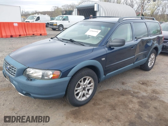 2004 Volvo V70 XC Cross Country with VIN YV1SZ59H541140690, listed as a IAAI auction lot 42060998 with 133,154 mi miles and . Bid and sale history available at DreamBid. Image 2.