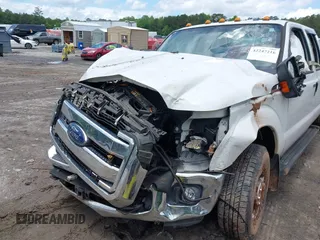2016 Ford F-250 XL z VIN 1FT7W2A67GEC38257, wystawiony jako IAAI lot #42247216 z przebiegiem 91 772 mil mil oraz . Historia ofert i sprzedaży dostępna na DreamBid. Obrazek 6.