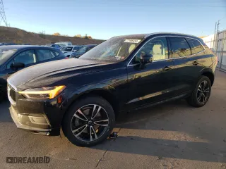 2021 Volvo XC60 Momentum with VIN YV4A22RK4M1685809, listed as a Copart auction lot 77185434 with 47,420 mi miles and Salvage Title. Bid and sale history available at carsss.com. Image 1.