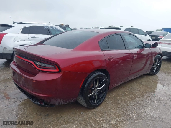 2017 Dodge Charger SE with VIN 2C3CDXBG3HH635102, listed as a IAAI auction lot 41884462 with 143,292 mi miles. Bid and sale history available at carsss.com. Image 4.