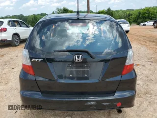 2013 Honda Fit с VIN JHMGE8G3XDC026235, выставлен на аукционе Copart как лот 60101075 с пробегом 189 110 миль миль и Списание • Salvage title. История ставок и продаж доступна на DreamBid. Изображение 6.