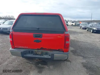 2011 Chevrolet Silverado 1500 LS with VIN 3GCPKREA0BG182991, listed as a IAAI auction lot 41925926 with 180,670 mi miles. Bid and sale history available at carsss.com. Image 16.