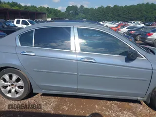 2011 Honda Accord EX-L with VIN 5KBCP3F82BB001339, listed as a IAAI auction lot 42602331 with Not provided miles and . Bid and sale history available at DreamBid. Image 13.