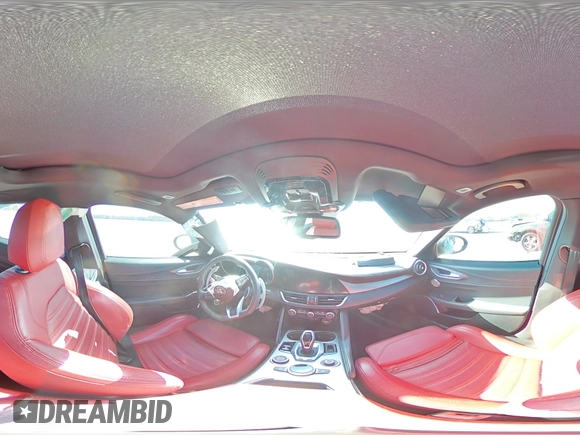 2022 Alfa Romeo Giulia Veloce with VIN ZARFAMBN2N7665252, listed as a Copart auction lot 49545425 with 31,935 mi miles and Non Repairable. Bid and sale history available at carsss.com. Image 13.